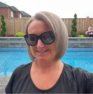 Meet your Posher, Emma